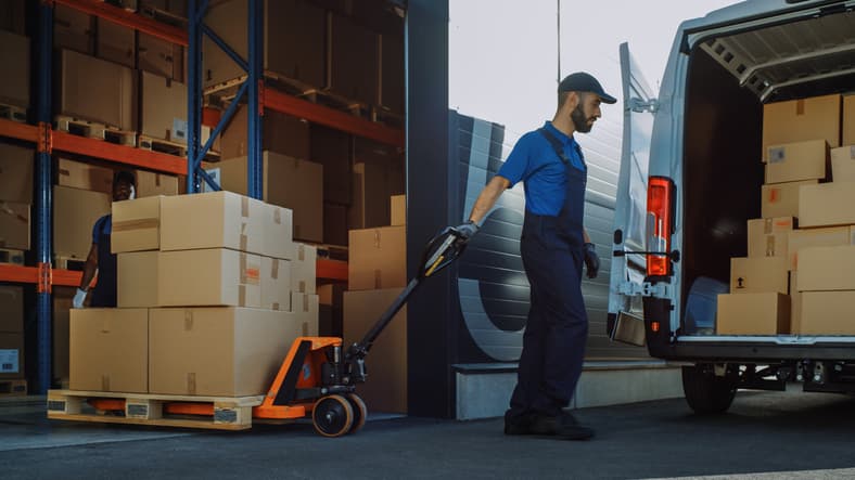 Les défis logistiques de l'approvisionnement automobile dans les territoires ultramarins